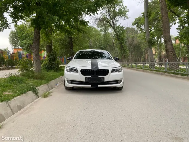 BMW 5 series 2013 · 2.0 AT