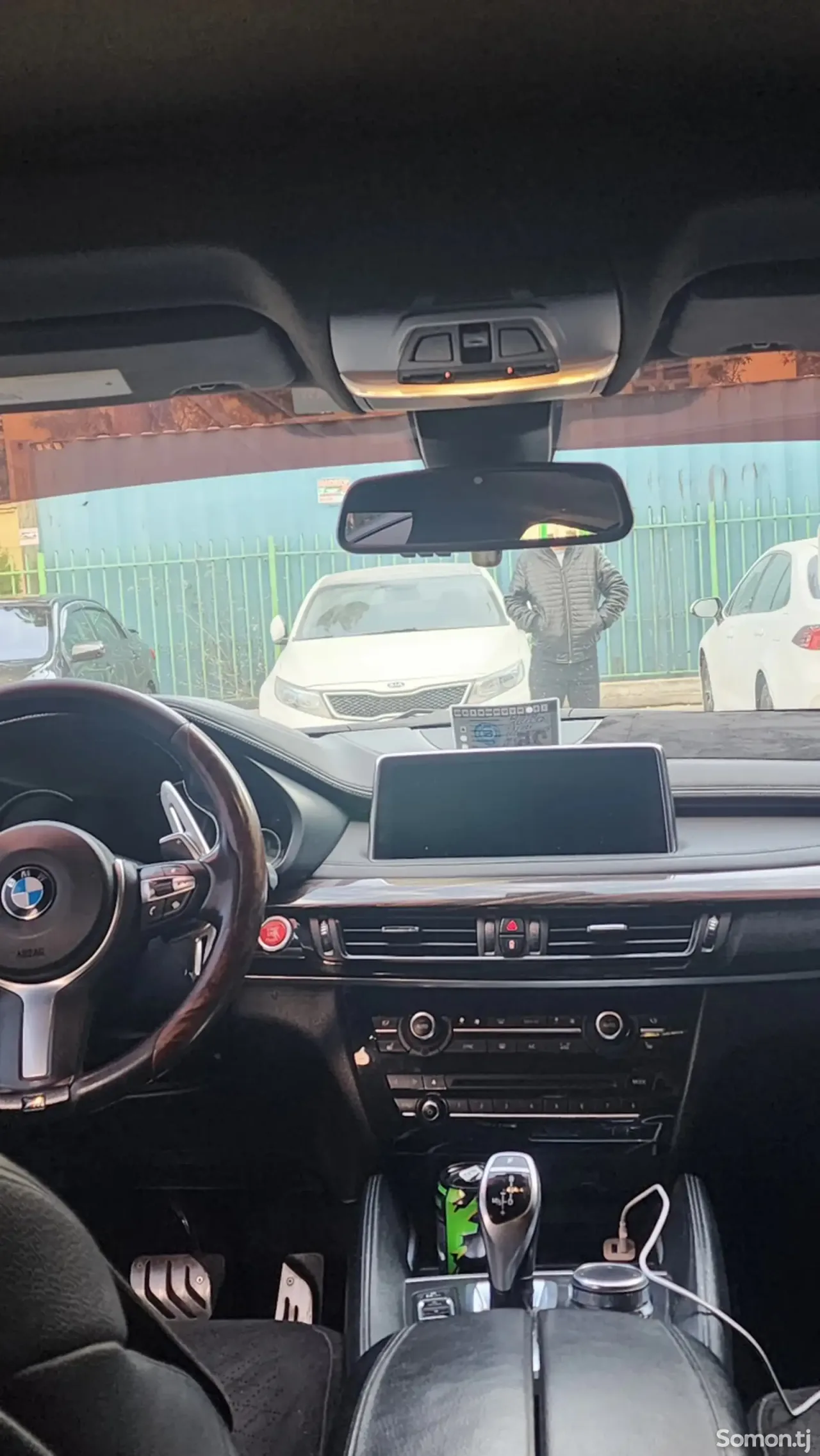 BMW X6 M 2017 · 3.0 AT