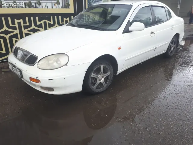 Daewoo Leganza 1998 · 1.8 MT