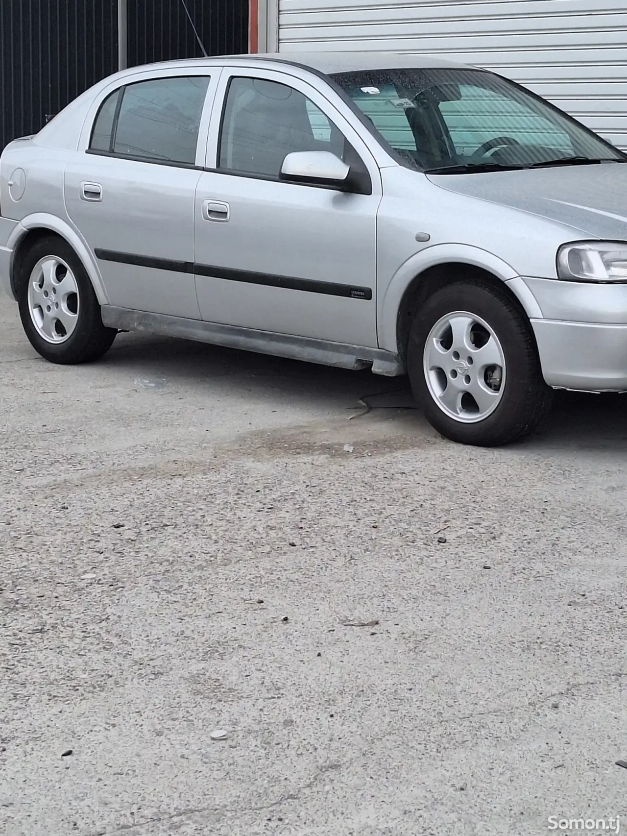 Opel Astra G 1998 · 1.6 AT