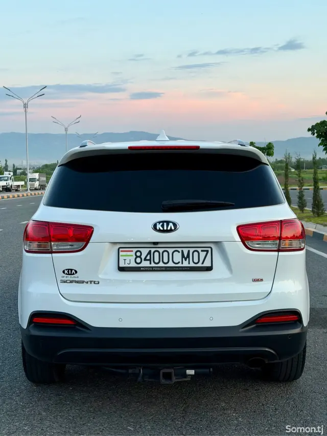 Kia Sorento 2015 · 2.4 AT