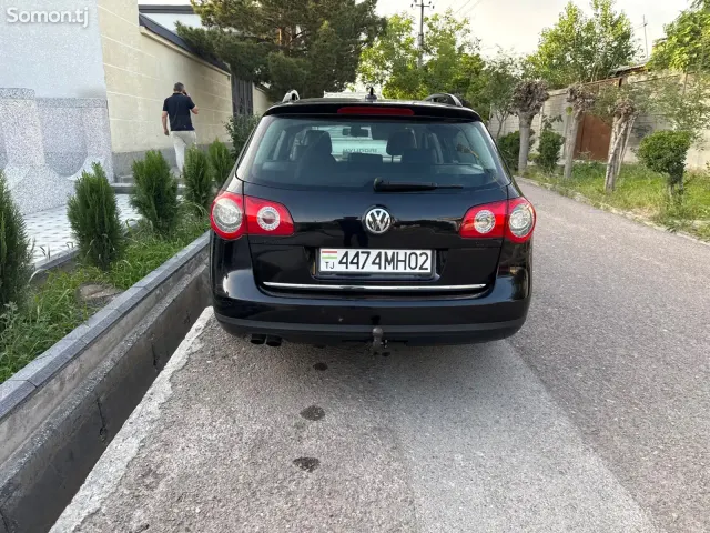 Volkswagen Passat 2007 · 2.0 AT