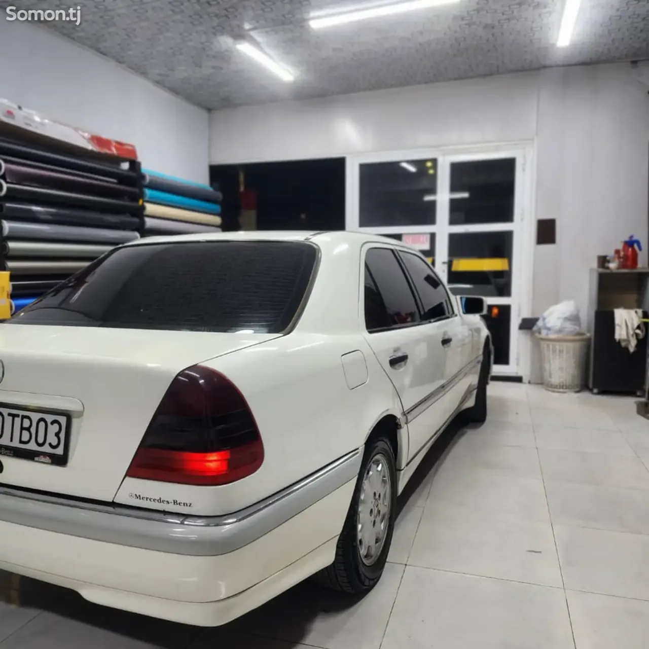 Mercedes-Benz C class 1999 · 2.0 AT