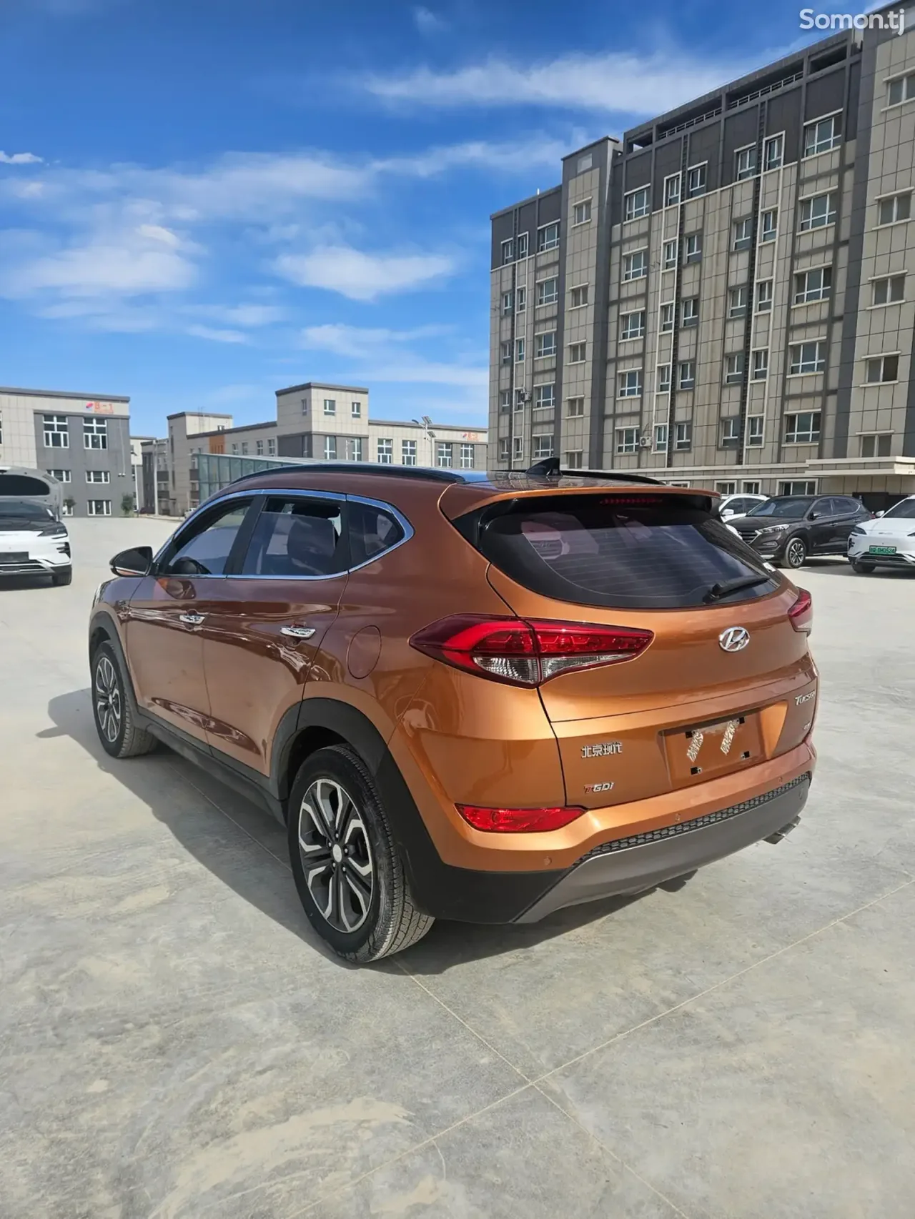 Hyundai Tucson 2016 · 1.6 AT