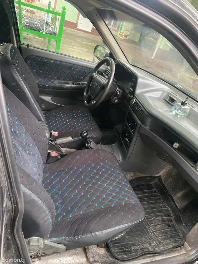 Daewoo Nexia 1996 · 1.6 MT