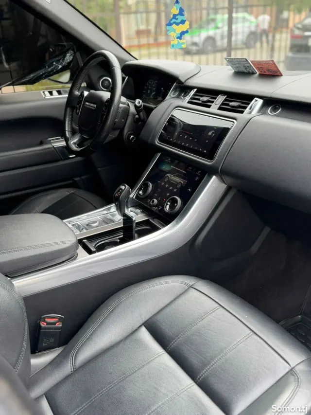 Land Rover Range Rover Sport 2019 · 3.5 AT