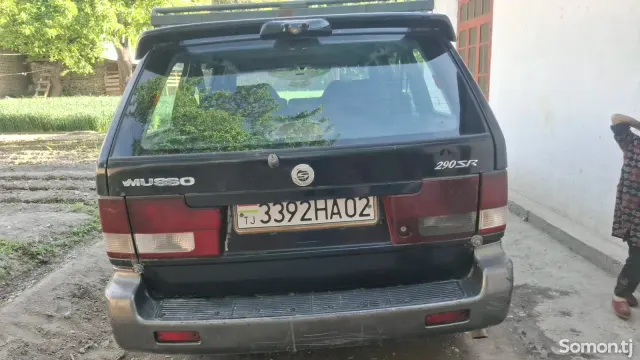 Ssang Yong Musso 2003 · MT