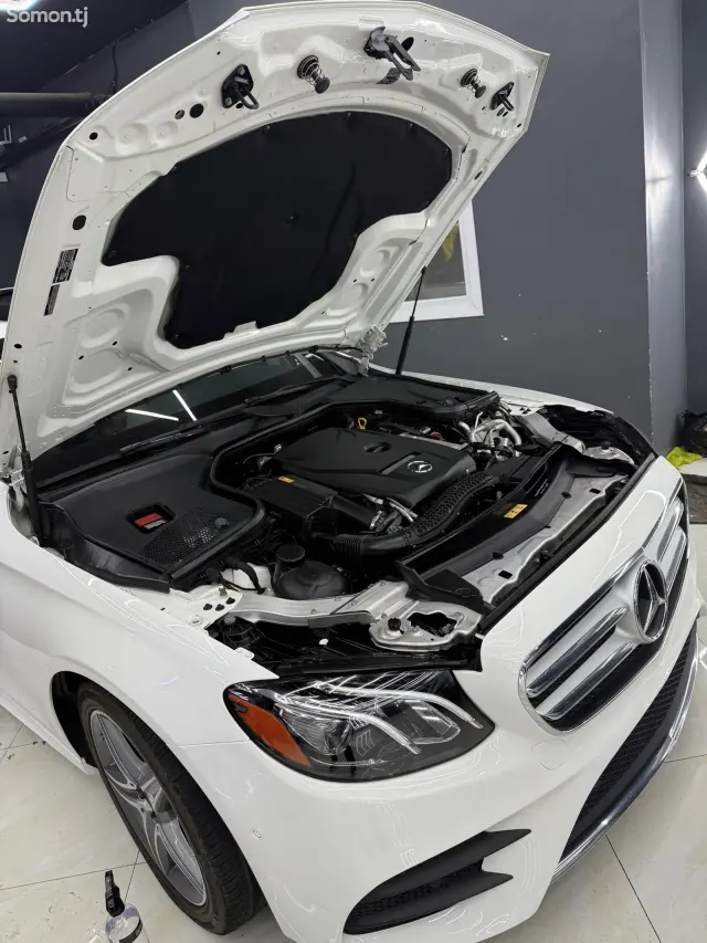 Mercedes-Benz E class 2017 · 2.0 AT