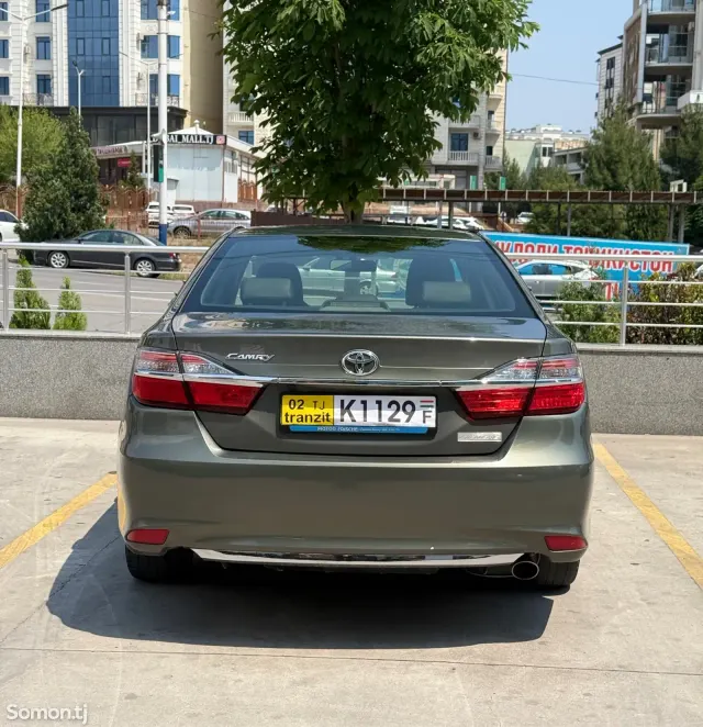 Toyota Camry 2014 · 2.5 AT