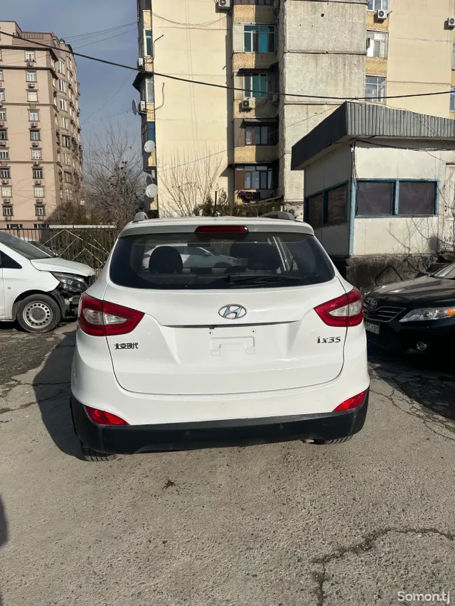 Hyundai Tucson 2014 · 2.0 AT