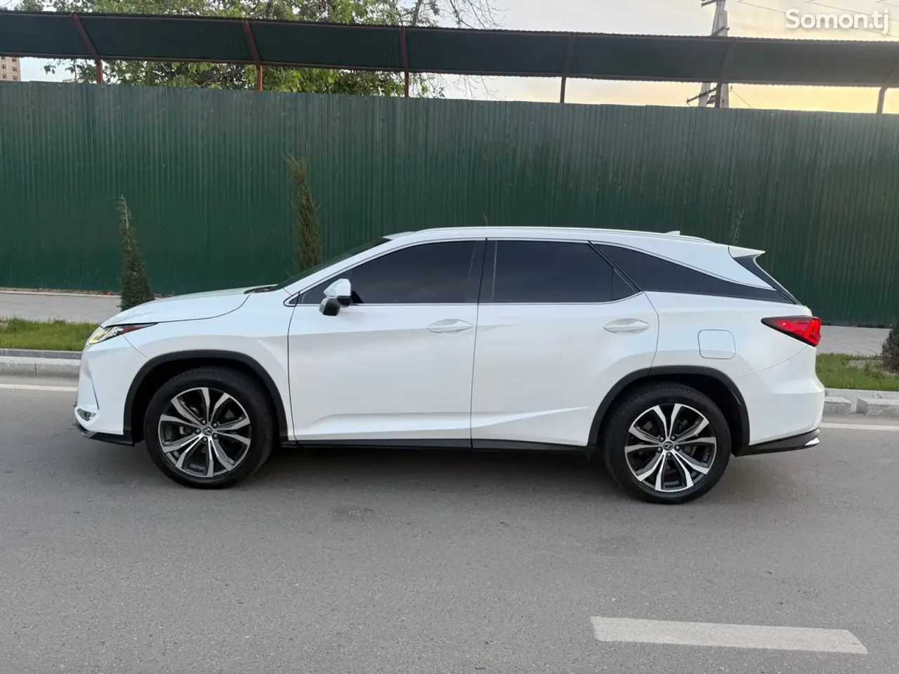 Lexus RX series 2018 · 3.5 AT
