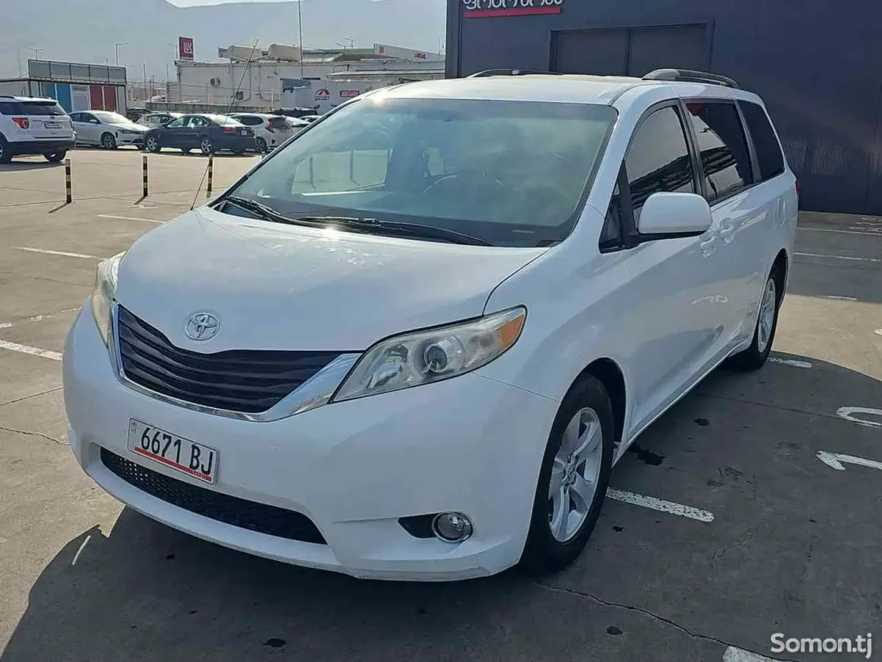 Toyota Sienna 2014 · 3.5 AT