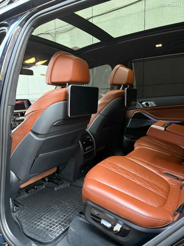 BMW X7 2020 · 3.0 AT