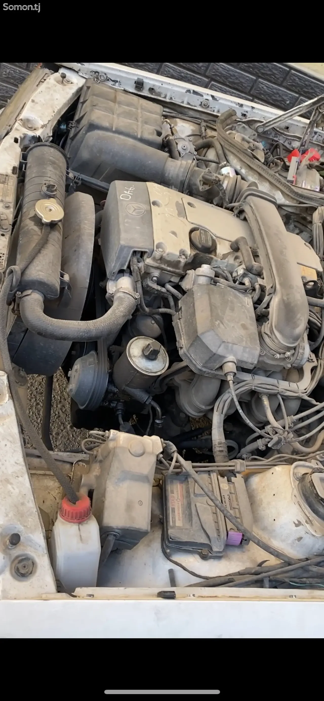 Mercedes-Benz W201 1989 · 2.0 MT