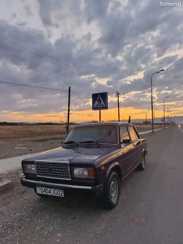 Lada (ВАЗ) 2107 1998 · 1.6 MT