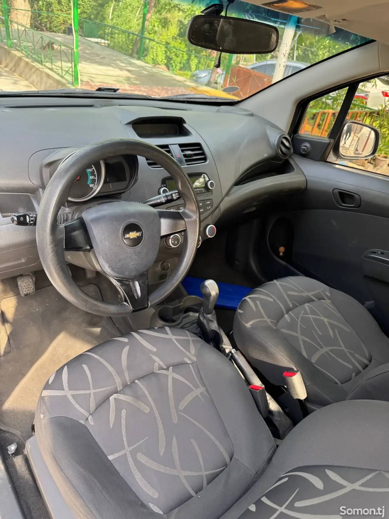 Chevrolet Spark 2014 · 1.0 MT