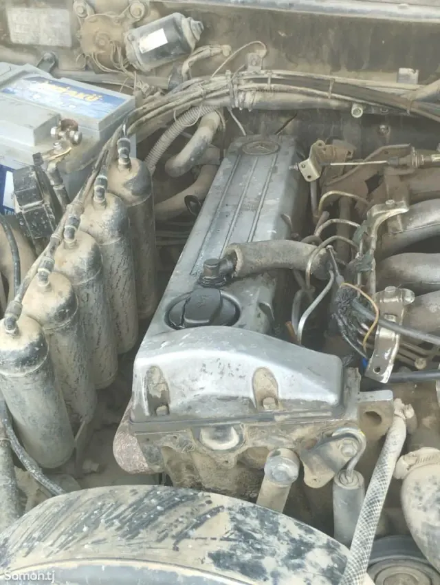 Ssang Yong Musso 1992 · 2.0 MT