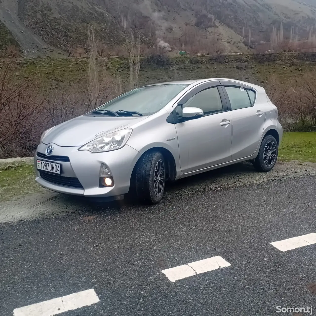 Toyota Aqua 2014 · 1.5 AT