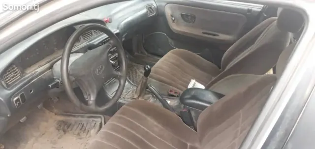 Hyundai Santamo 1996 · 1.8 MT