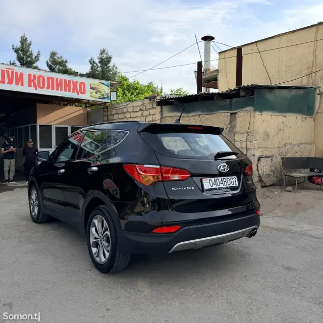 Hyundai Santa Fe 2014 · 2.0 AT