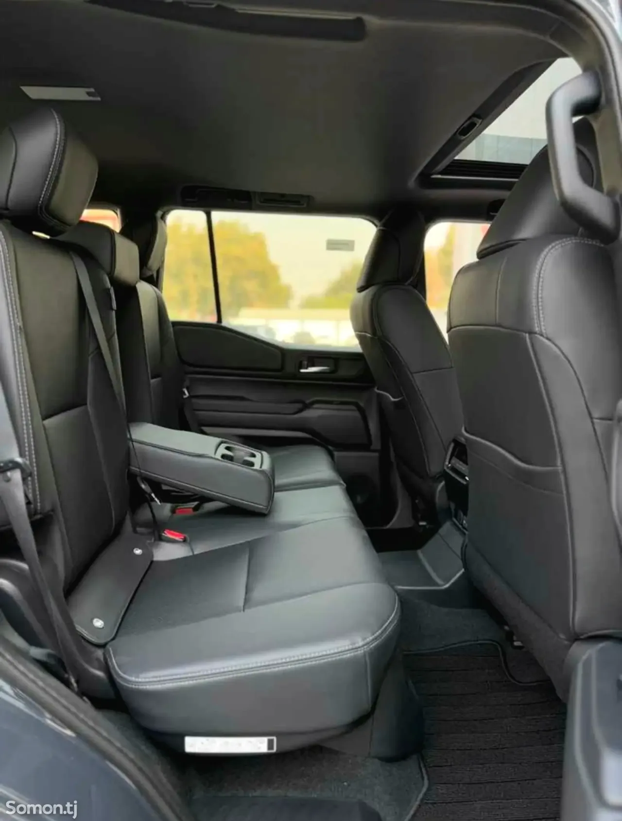 Toyota Land Cruiser Prado 2026 · 2.4 AT