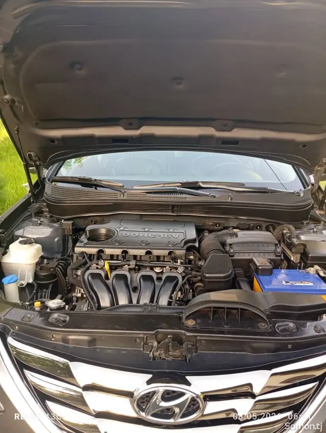 Hyundai Sonata 2010 · 2.0 AT