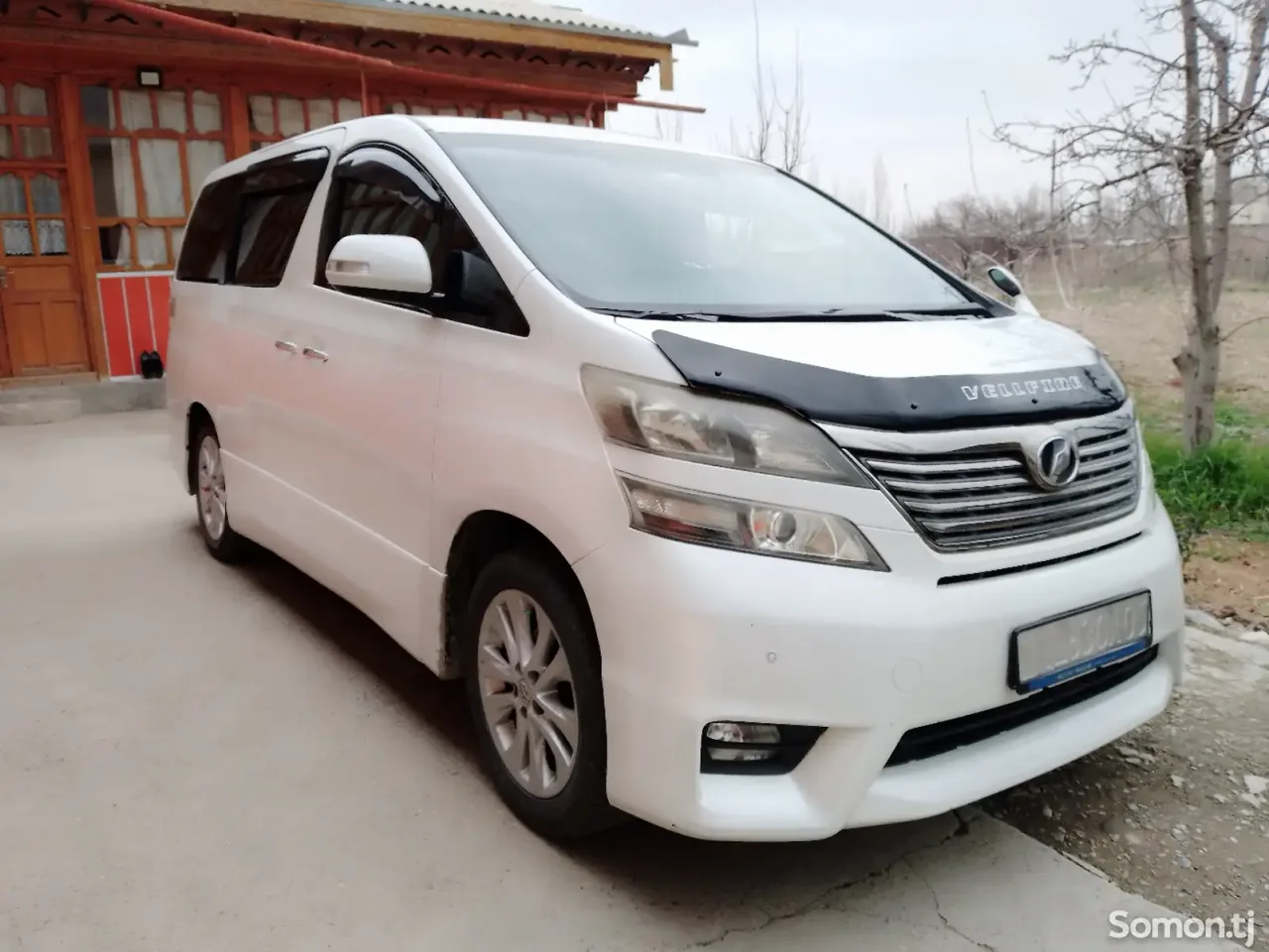 Toyota Vellfire 2014 · 2.4 AT