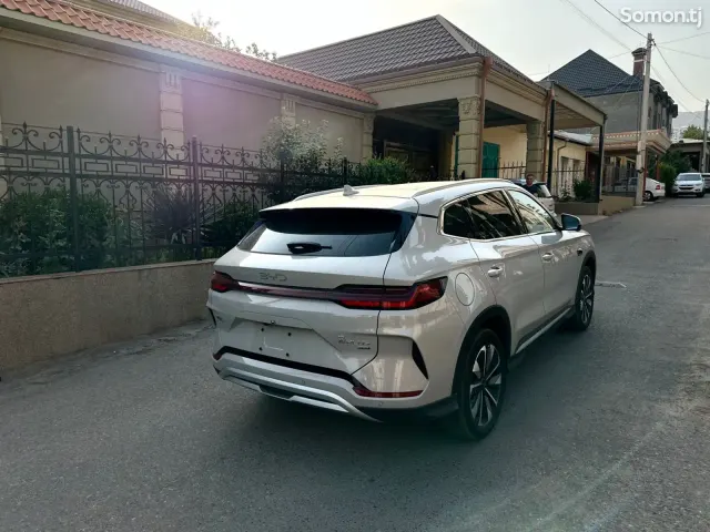 BYD Song Plus 2025 · AMT