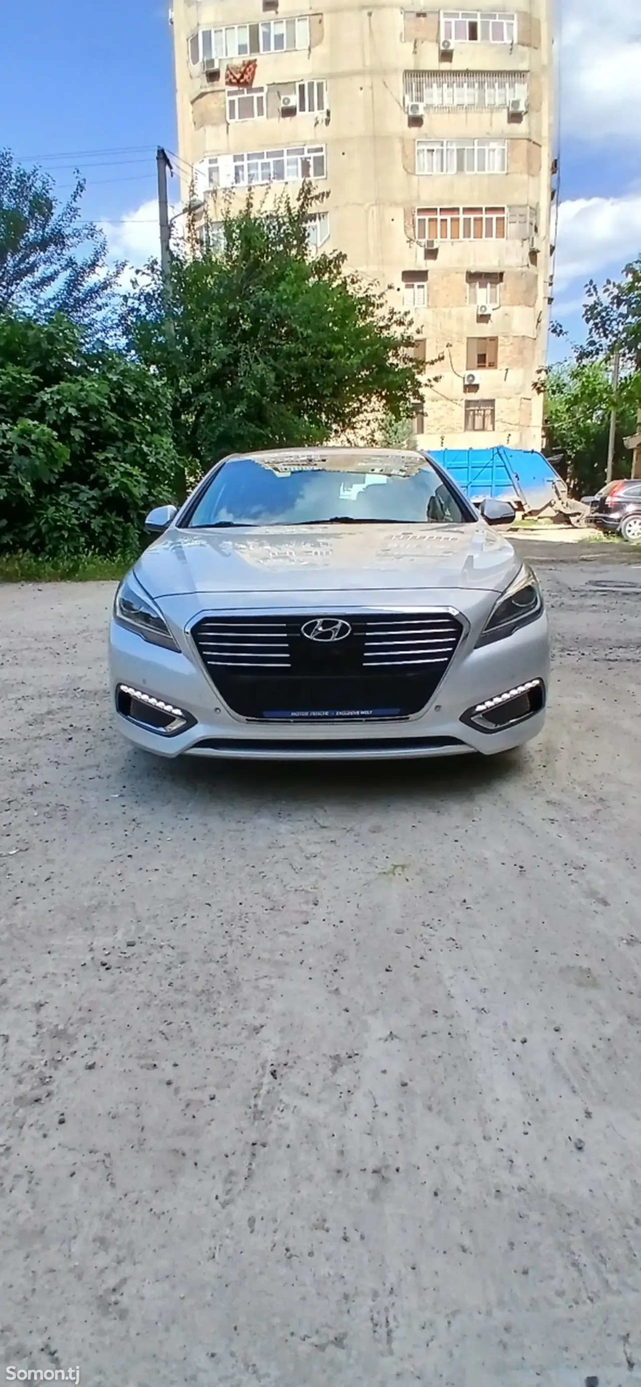 Hyundai Sonata 2015 · 2.0 AT
