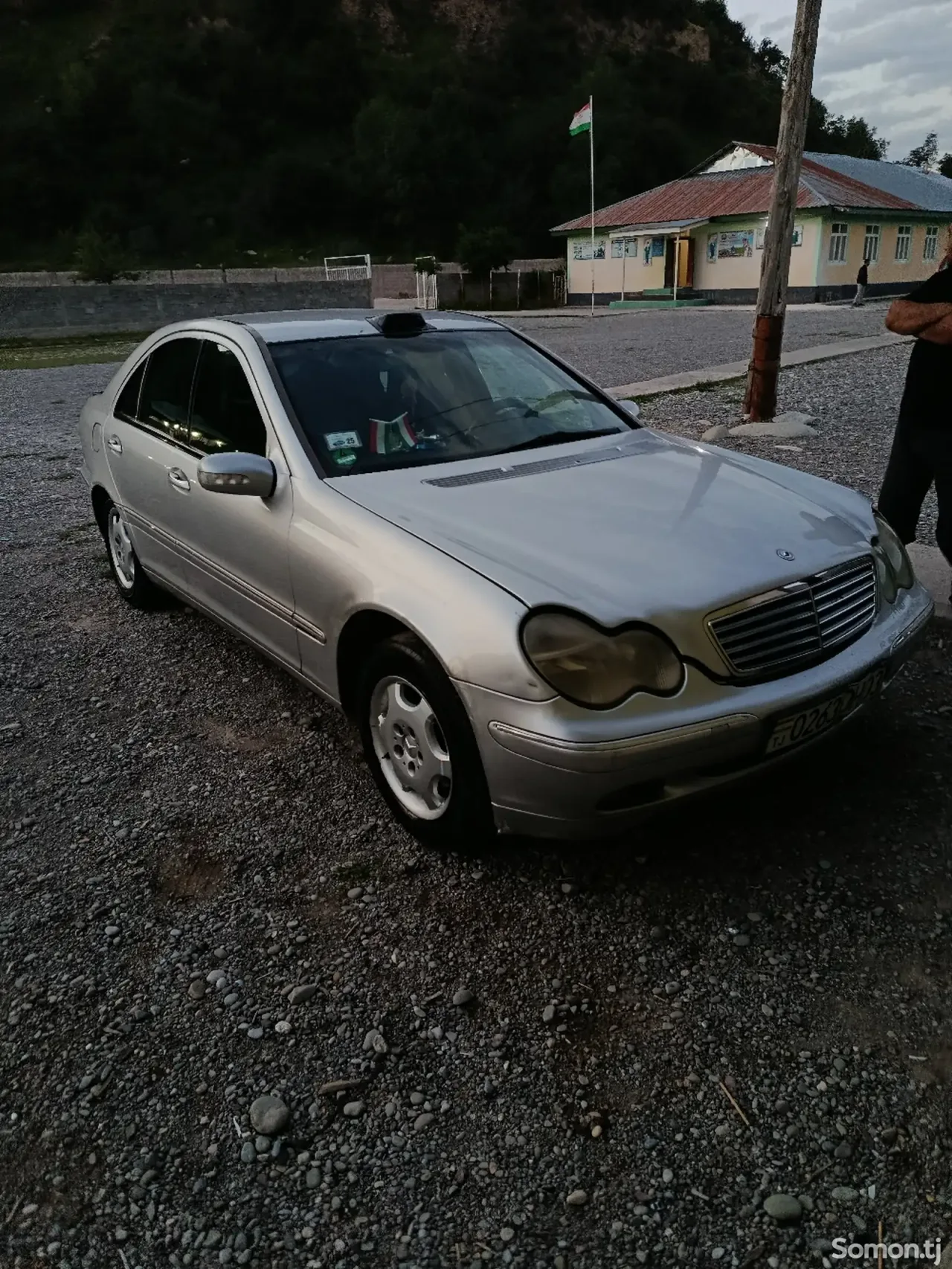 Mercedes-Benz C class 2001 · 2.3 MT