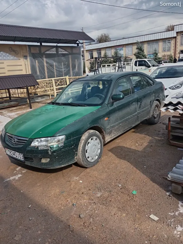 Mazda 626 2000 · 1.8 MT