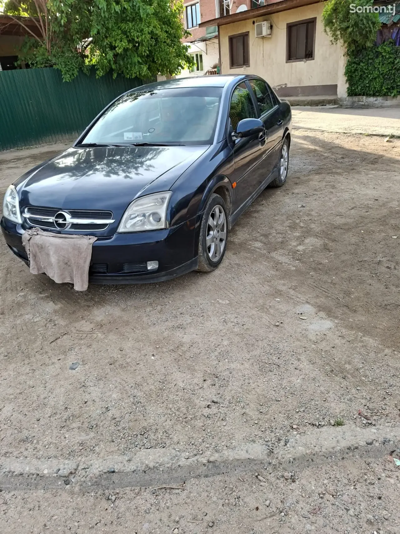 Opel Vectra C 2004 · 2.2 AT
