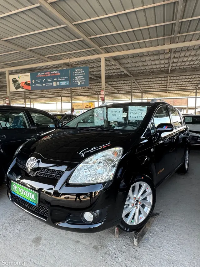 Toyota Corolla Verso 2008 · 1.8 MT