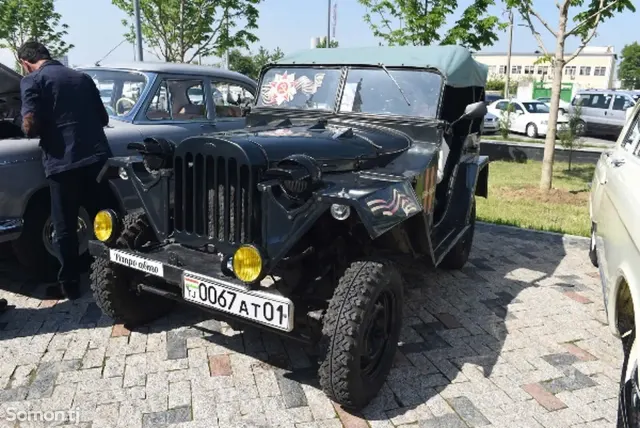 ГАЗ 67Б 1950 · 2.1 MT