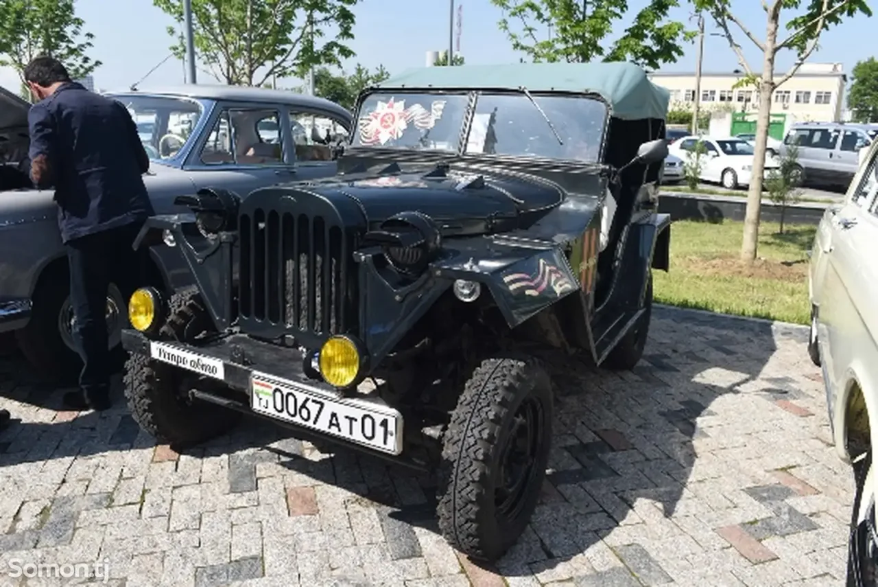 ГАЗ 67Б 1950 · 2.1 MT