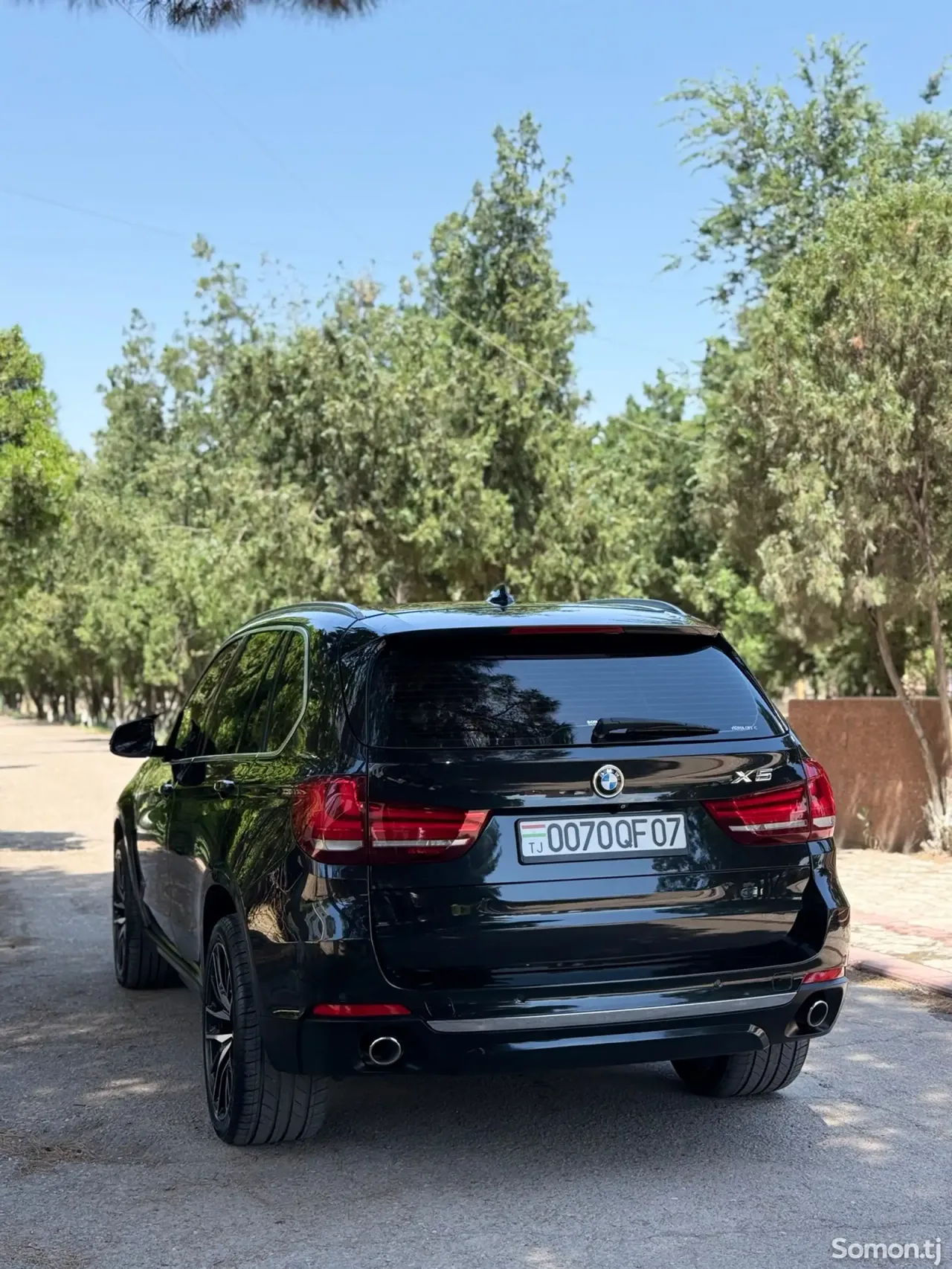BMW 5 series 2015 · 3.0 AT