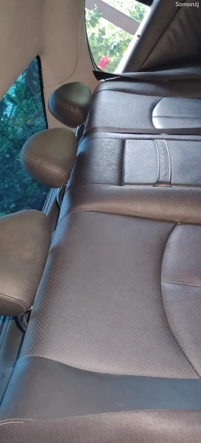 Mercedes-Benz E class 2002 · 2.4 AT