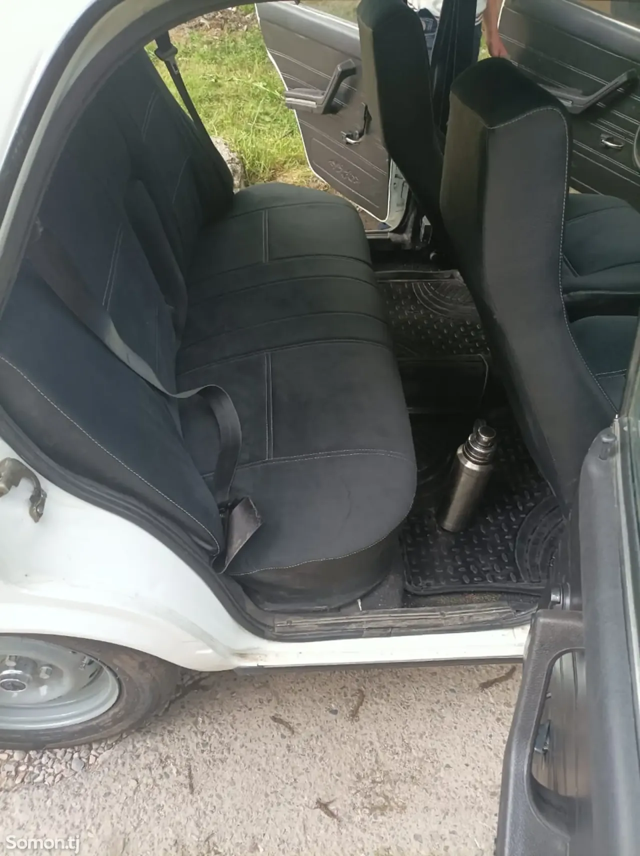 Lada (ВАЗ) 2107 2003 · 1.5 MT