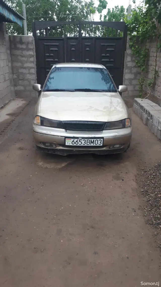 Daewoo Nexia 1996 · 1.6 MT