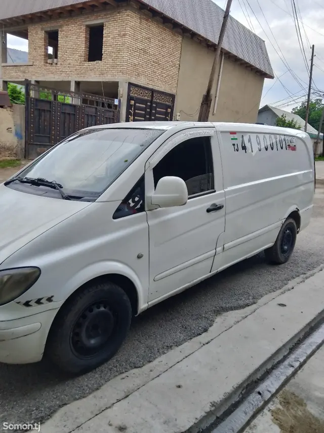 Mercedes-Benz Viano 2007 · 2.2 MT