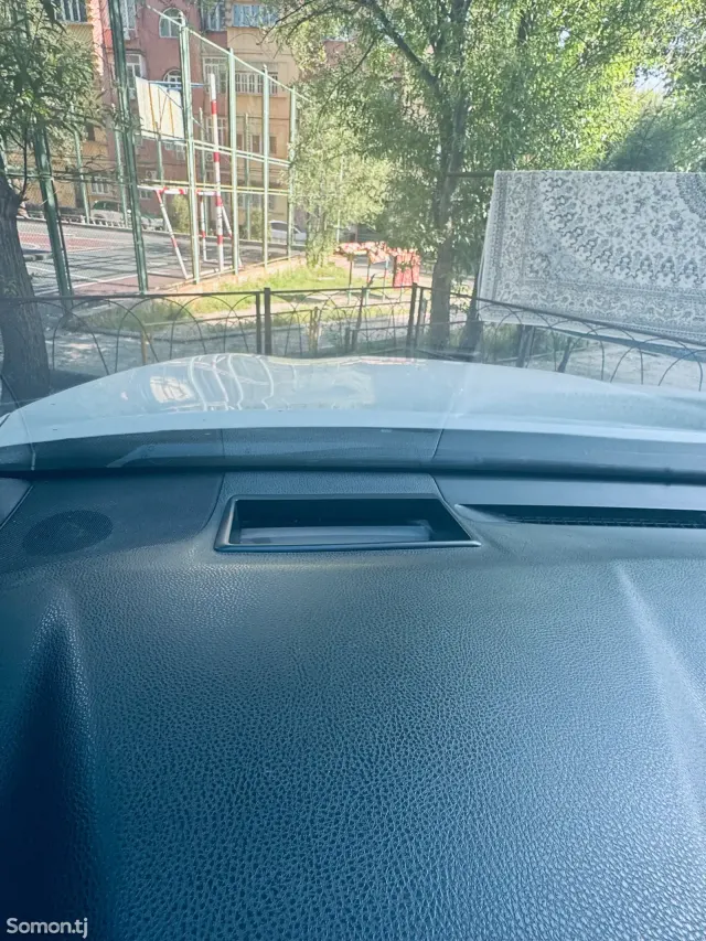 Toyota Camry 2018 · 3.5 AT