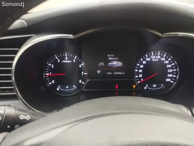 Kia K5 2010 · 2.0 AT