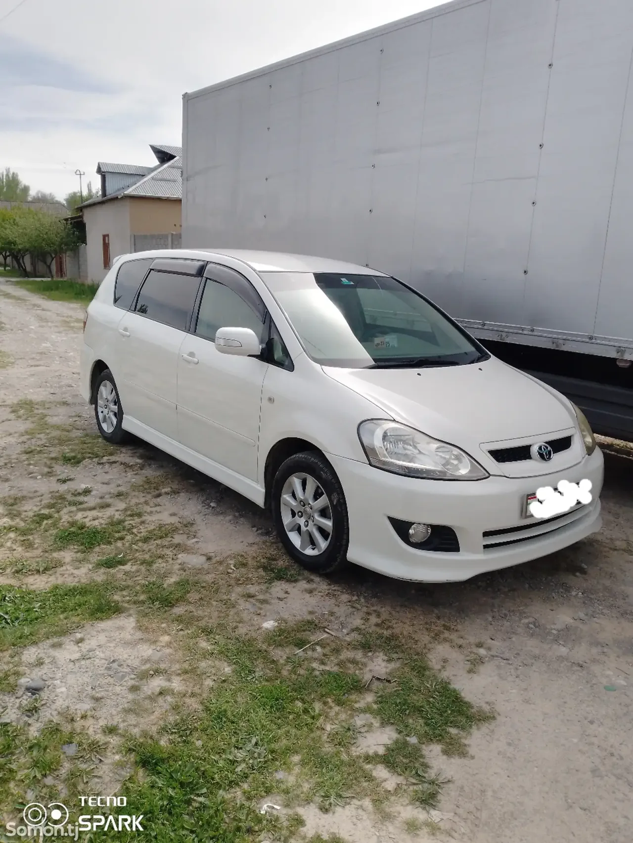 Toyota Ipsum 2009 · 2.4 AT