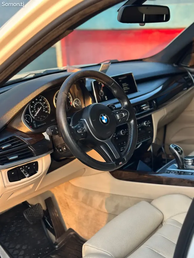 BMW X5 M 2014 · 3.5 AT