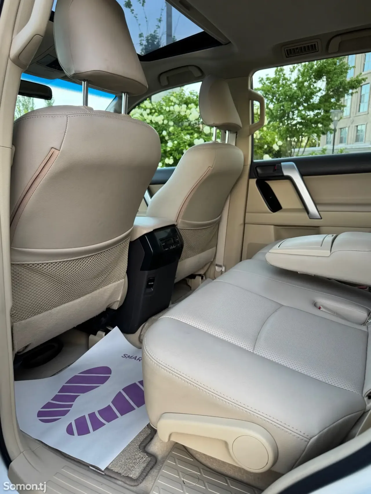 Toyota Land Cruiser Prado 2017 · 4.0 AT