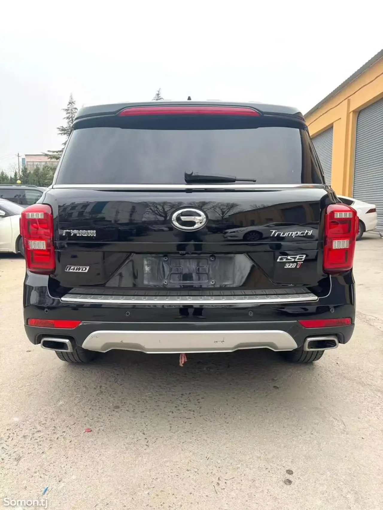 GAC Trumpchi GS8 2017 · 2.0 AT