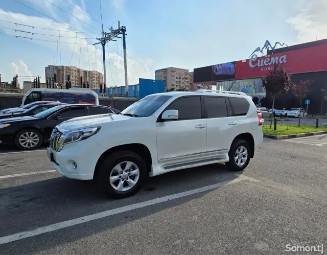 Toyota Land Cruiser Prado 2013 · 4.0 AT