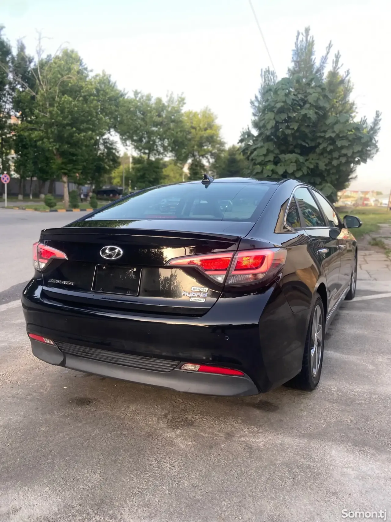 Hyundai Sonata 2017 · 2.4 AT