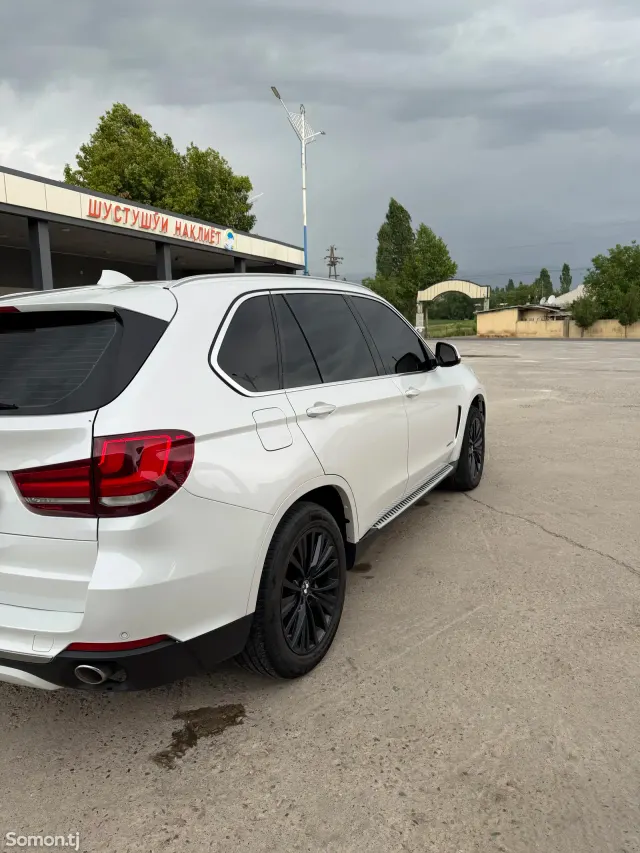 BMW X5 2014 · 3.0 AT