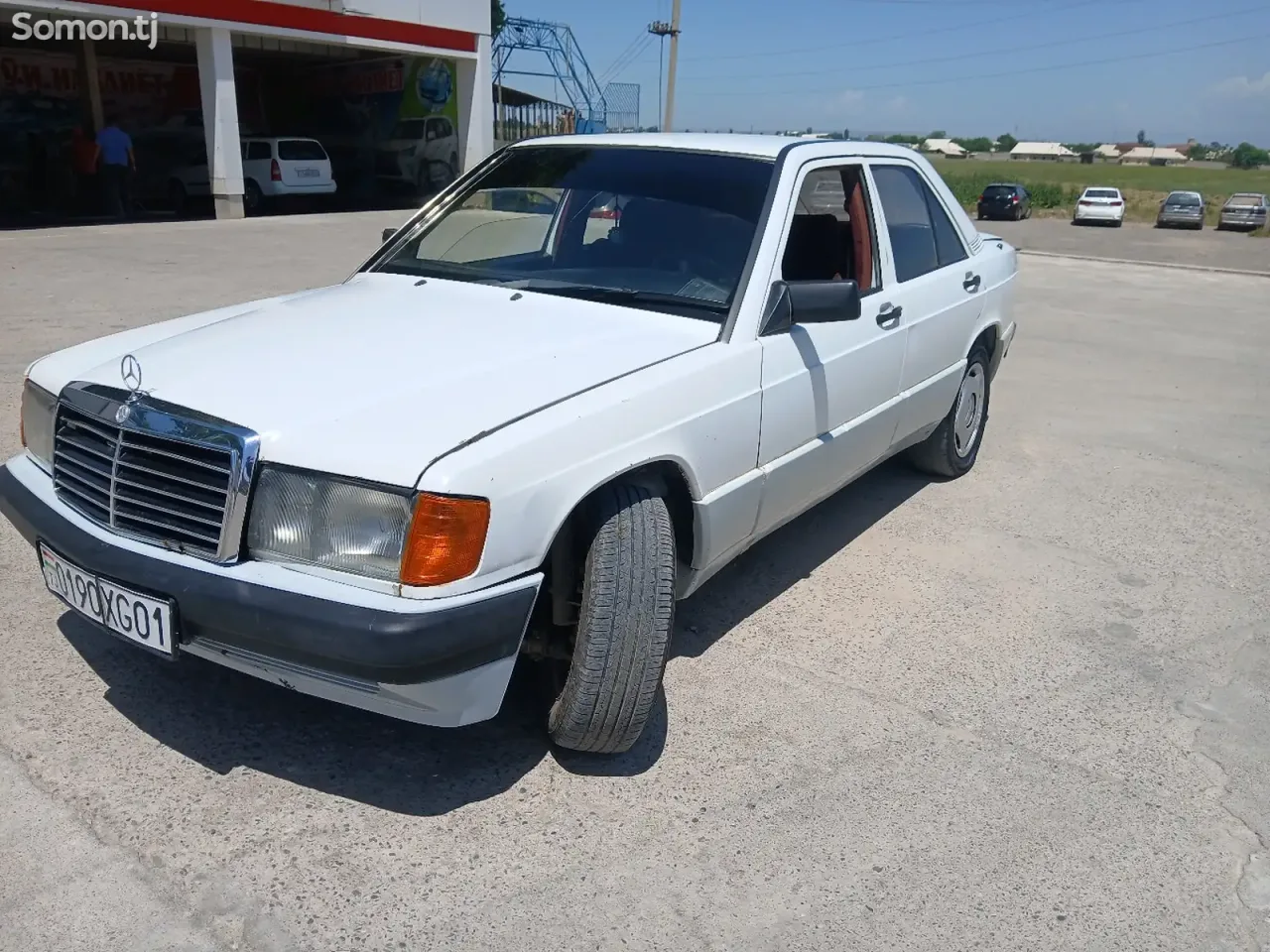 Mercedes-Benz W201 1989 · 2.0 MT